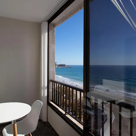 Primerisima Linea De Playa Apartamento *